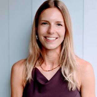 Völkel Olivia